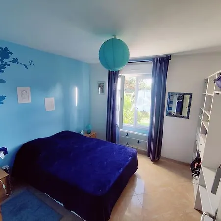 Maison A 400 M De La Сasa de vacaciones Saint-Germain-sur-Ay